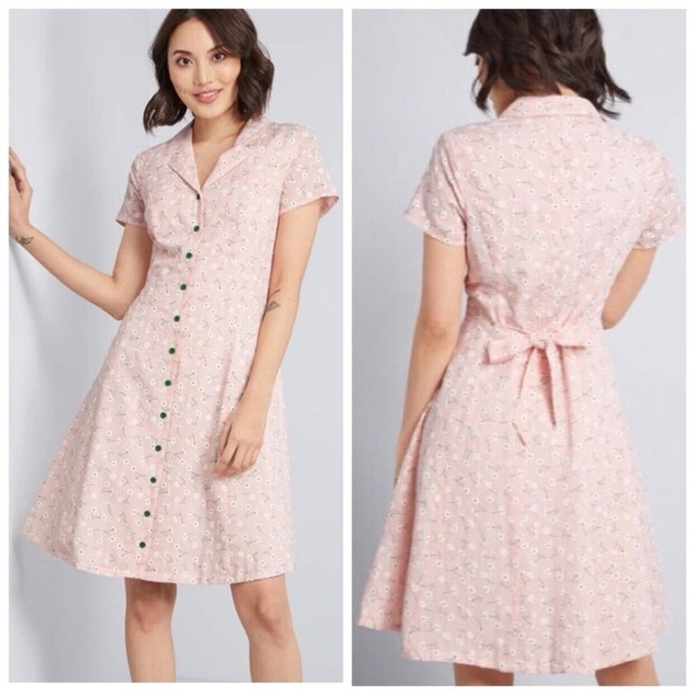 MODCLOTH Daytime Gingham Floral Dress